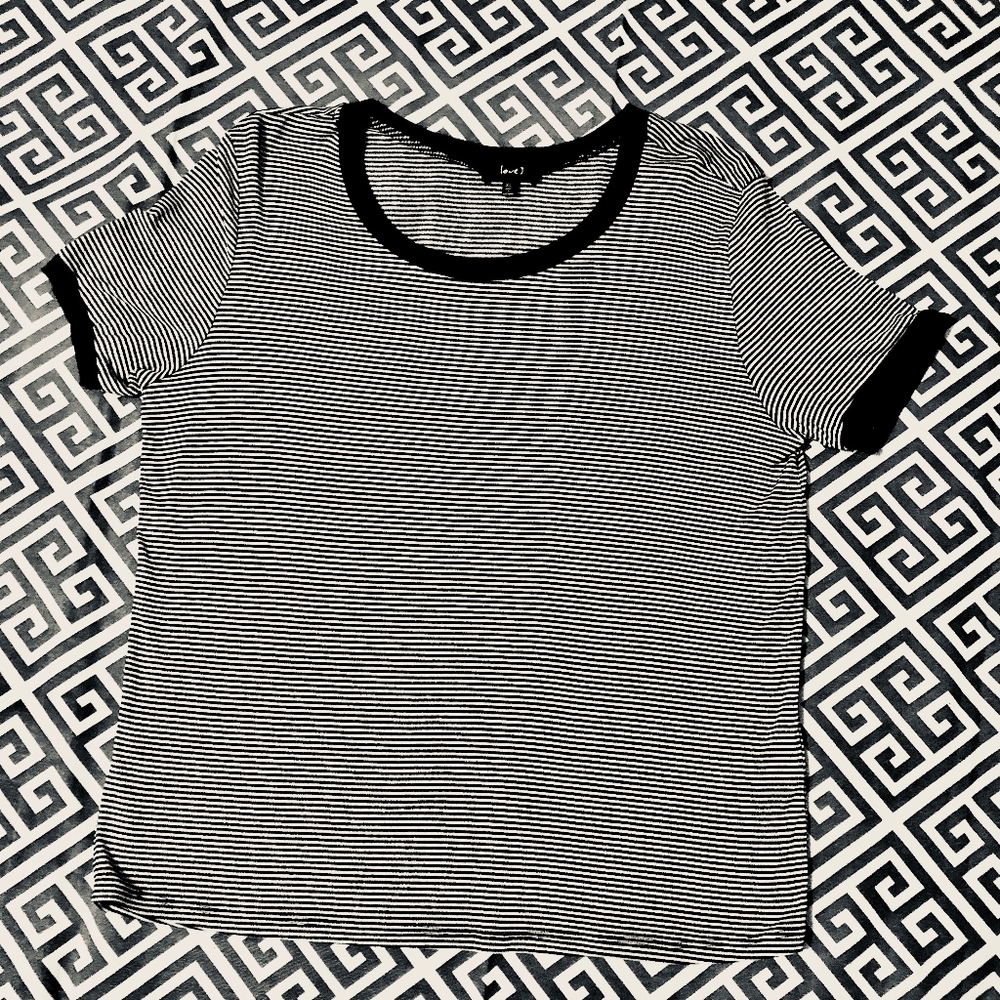 LOVE |  BLACK AND WHITE SHIRT